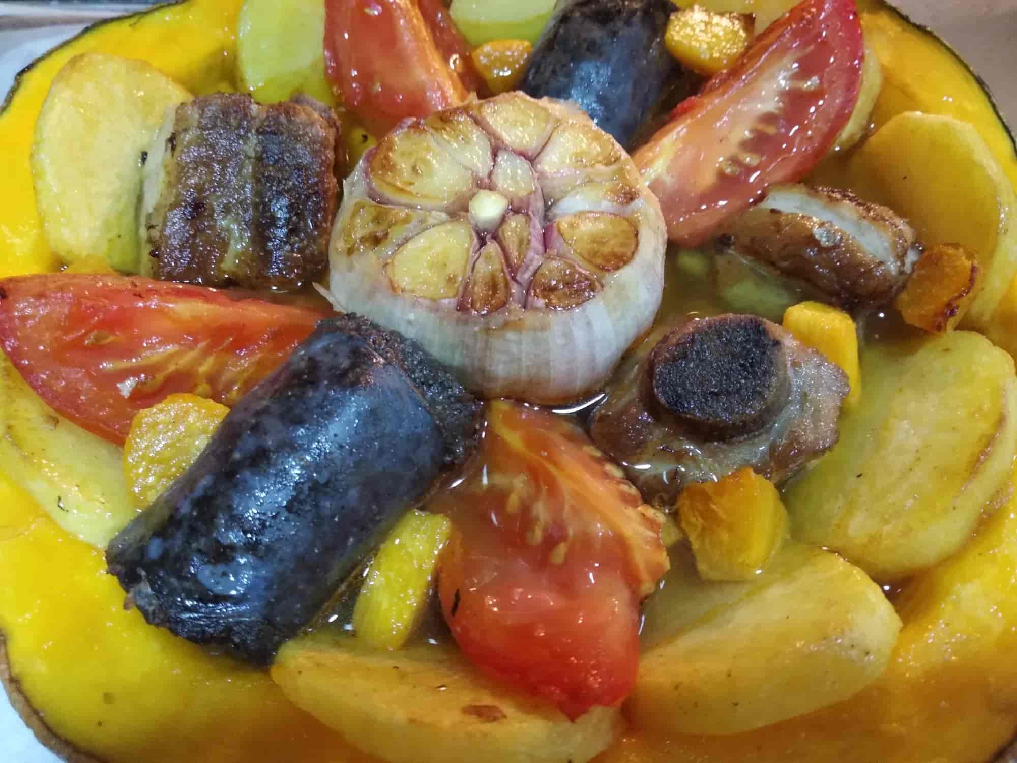 8.- Ajoutez le bouillon et ajustez le sel.