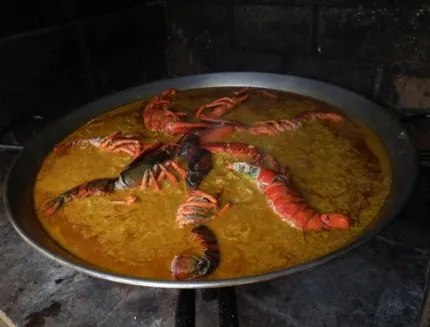 10 - Ajouter les homards et cuire 10 - Ajouter les homards et cuire
