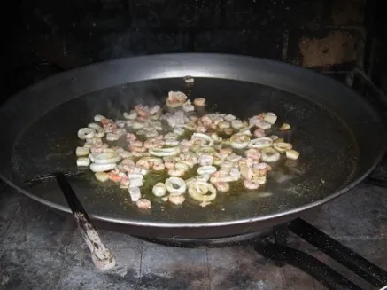 3.- Sauté d'empereur et de crevettes 3.- Sauté d'empereur et de crevettes