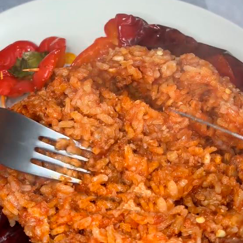 6.- Ajoutez les calamars et mélangez