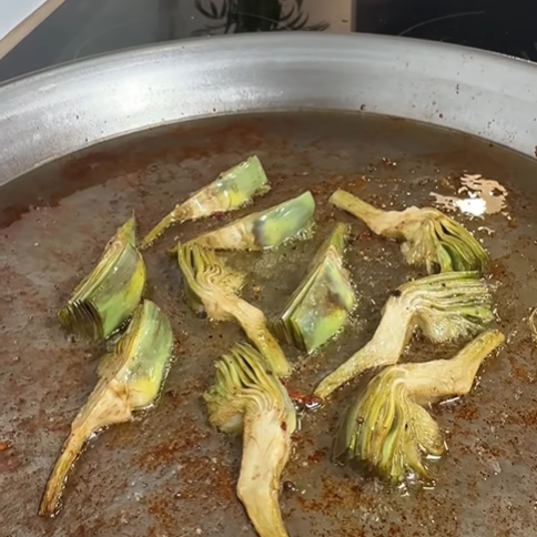 4.- Faire sauter les légumes