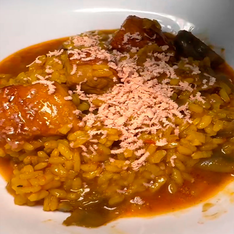 Recette de @vadearroces : Riz moelleux aux côtes, artichauts et foie gras