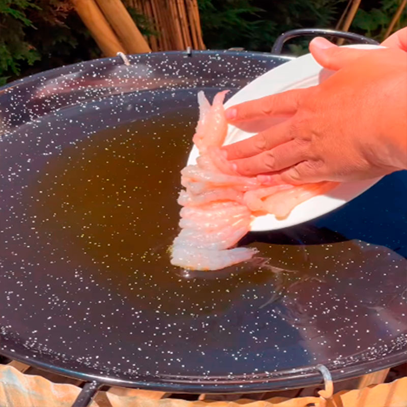 2.- Faire sauter les crevettes