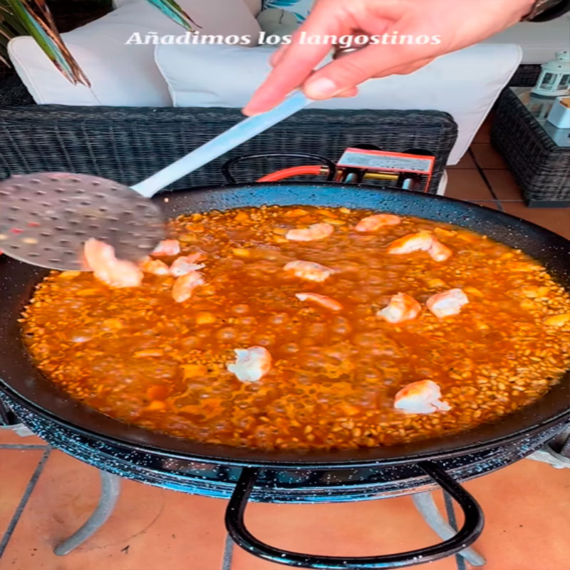 Riz sec aux seiches et crevettes