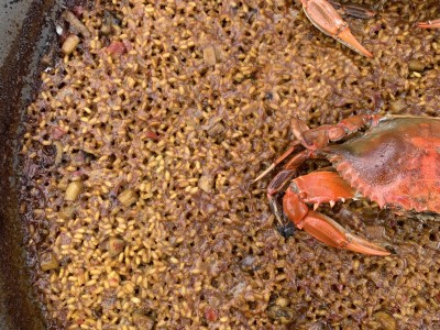 Recette de @cris_riceandmeal : riz au crabe bleu, seiche sale et oignon caramélisé au vermouth rouge
