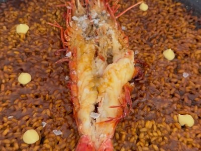 Recette de @fanaticook : Riz sec aux crevettes géantes