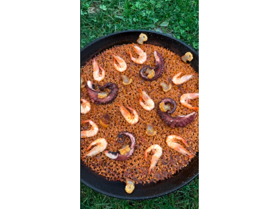 Receta de @cherenayuso: Paella de pulpo, gambas y torreznos