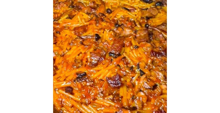 Receta de @vadearroces: Fideuá de Presa Ibérica, Setas y Sobrasada