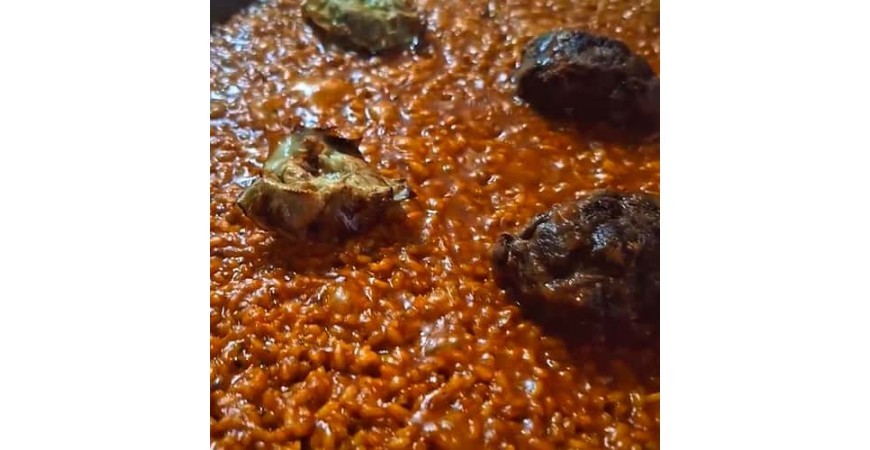 Receta de @virycheff: Arroz de carrillera y flor de alcachofa con reducción de teriyaki