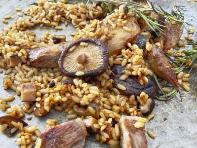 Receta de @deditetarrocescreativos: arroz secreto, pera y shitake